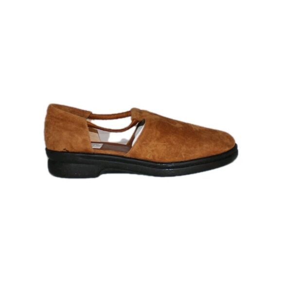 AJ Valenci Flats Nubuck Suede Leather Slip Ons Camel Size 8M NWB - Picture 1 of 9